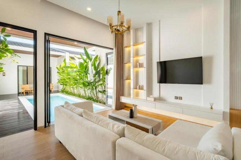 Brand New Modern Freehold Villa for Sale in Padonan Close to Canggu - [6]