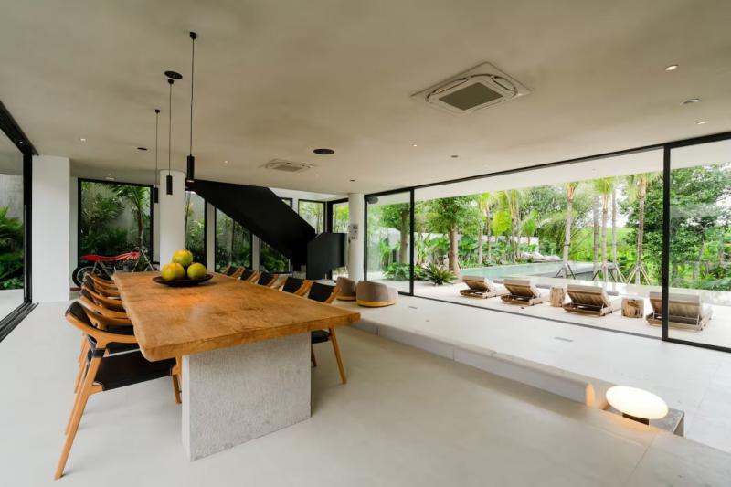 Villa for rent in Kayu Tulang Bali with 6 bedrooms a private pool and full service amenities - [18]