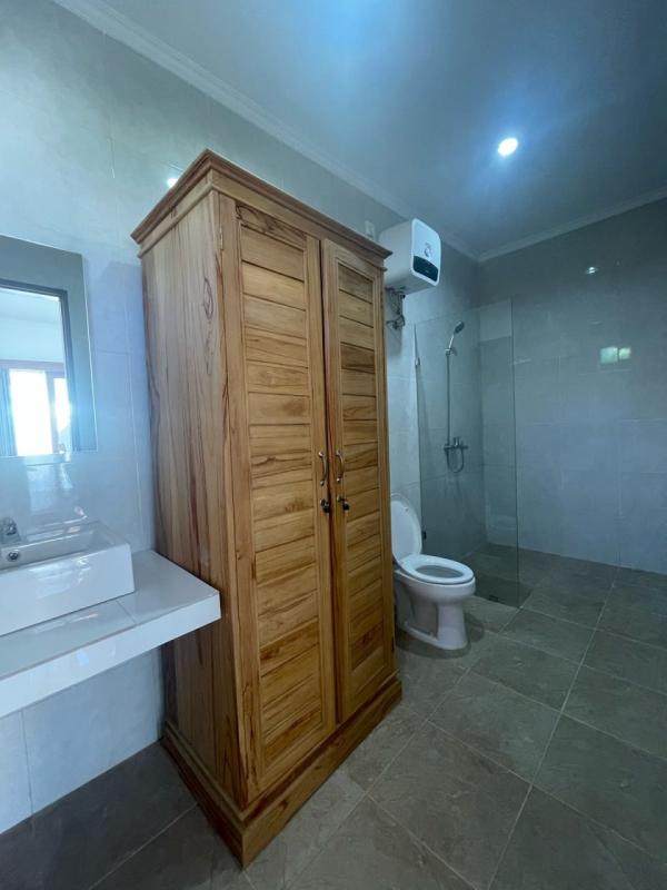 Long Term Rental Villa in Berawa Canggu with 3 Bedrooms and Modern Design - [25]