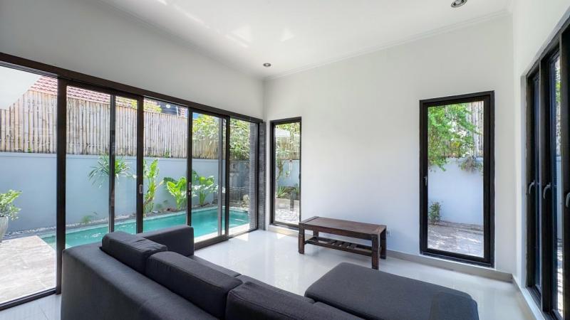 Modern 3 Bedroom Villa with Office and Pool for Rent in Pererenan Canggu - [4]