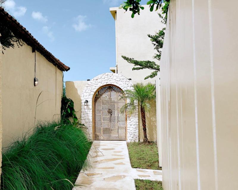 Mediterranean Style Villa for 15 Year Lease in Ketewel with Ocean and Rice Field Views - [24]
