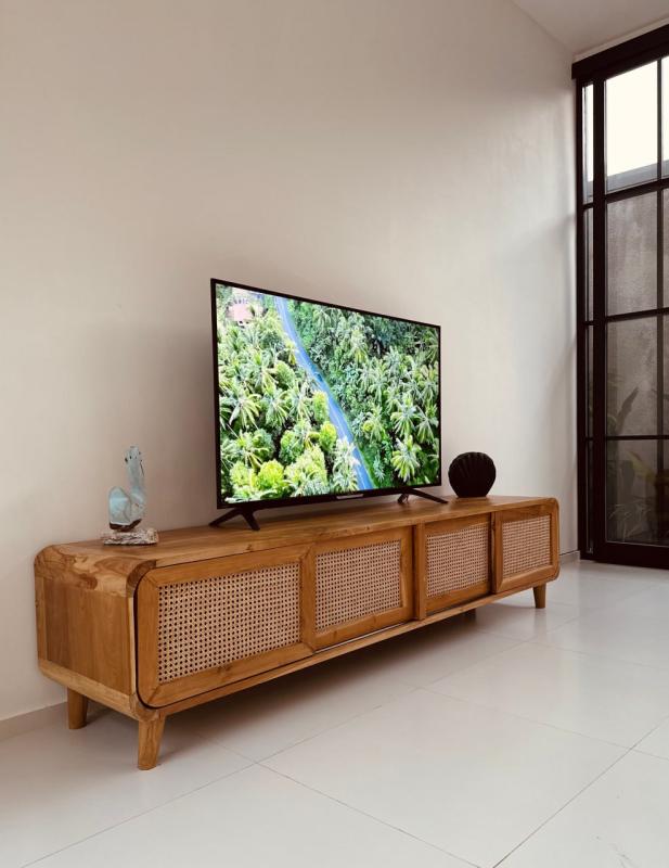 Villa for Rent in Batu Belig Near the Beach with 2 Bedrooms - [21]