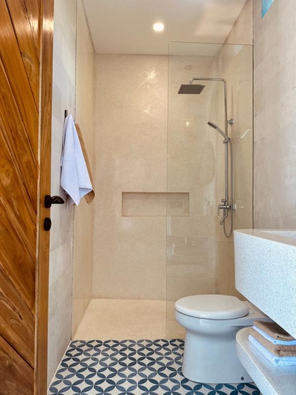 Villa for Rent in Batu Belig Near the Beach with 2 Bedrooms - [28]