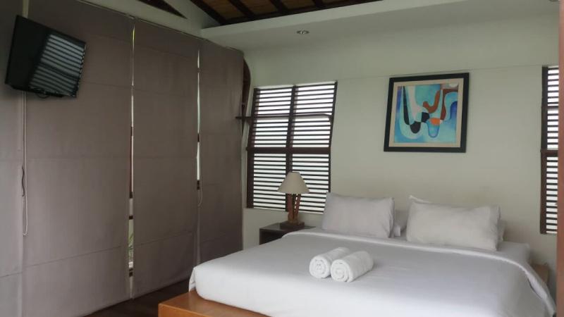 Modern 2 Bedroom Villa with Private Pool in Berawa Canggu Near the Beach - [11]