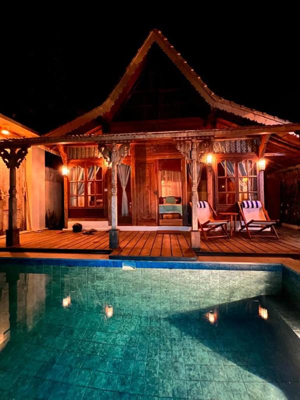 1 Bedroom Furnished Villa for Rent in Kerobokan Quiet Area with Private Pool and Regular Maintenance - [1]