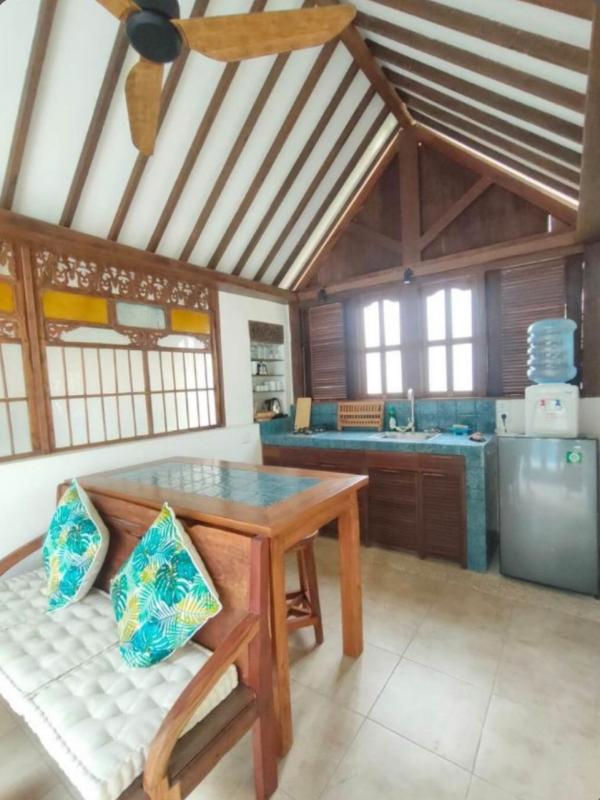 1 Bedroom Furnished Villa for Rent in Kerobokan Quiet Area with Private Pool and Regular Maintenance - [2]
