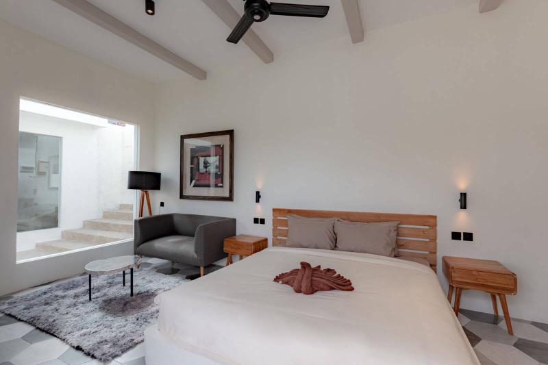 Modern 3 Bedroom Villa in Canggu with Rooftop and Pool - [17]