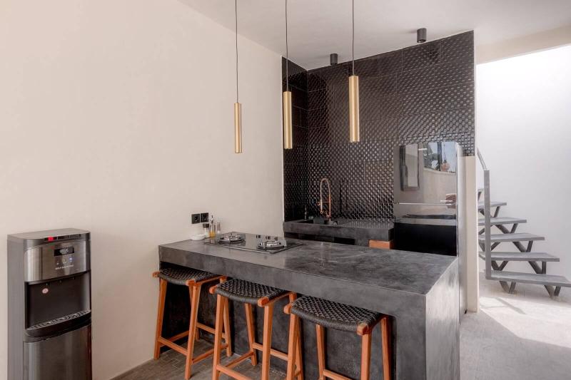 Modern 3 Bedroom Villa in Canggu with Rooftop and Pool - [27]
