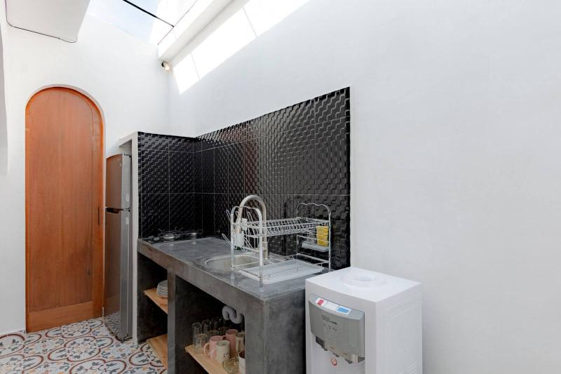 Cozy 2 Bedroom Villa in Tibubeneng Canggu with Enclosed Living Room and Private Pool - [18]
