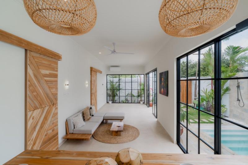 Uluwatu Leasehold Villa with 3 Bedrooms Close to GWK Perfect for Rent or Investment - [4]
