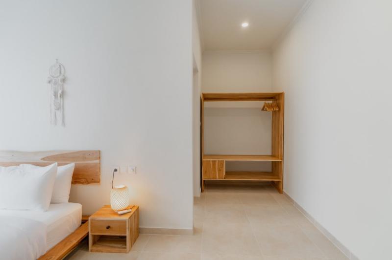 Uluwatu Leasehold Villa with 3 Bedrooms Close to GWK Perfect for Rent or Investment - [5]