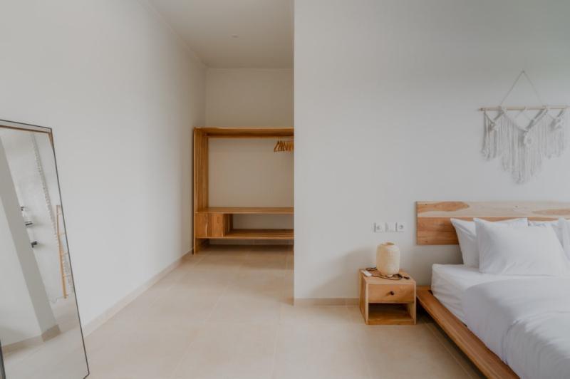 Uluwatu Leasehold Villa with 3 Bedrooms Close to GWK Perfect for Rent or Investment - [9]