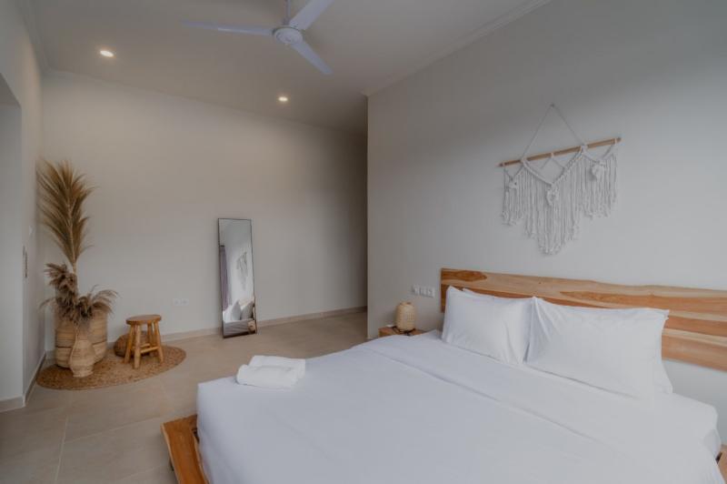 Uluwatu Leasehold Villa with 3 Bedrooms Close to GWK Perfect for Rent or Investment - [11]