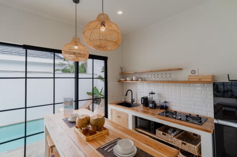 Uluwatu Leasehold Villa with 3 Bedrooms Close to GWK Perfect for Rent or Investment - [16]