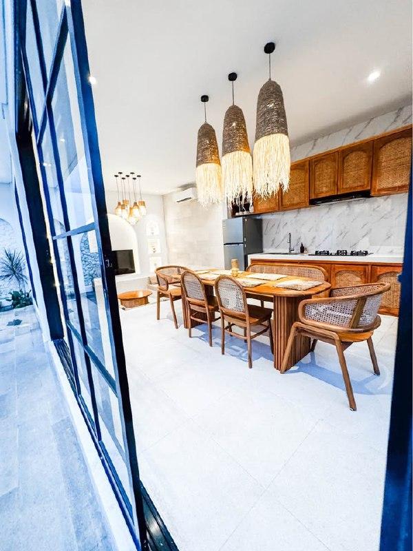 Modern Newly Built Villa in Berawa Canggu Offering 3 Bedrooms and Private Pool for Yearly Rent - [4]