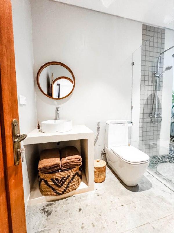 Modern Newly Built Villa in Berawa Canggu Offering 3 Bedrooms and Private Pool for Yearly Rent - [7]