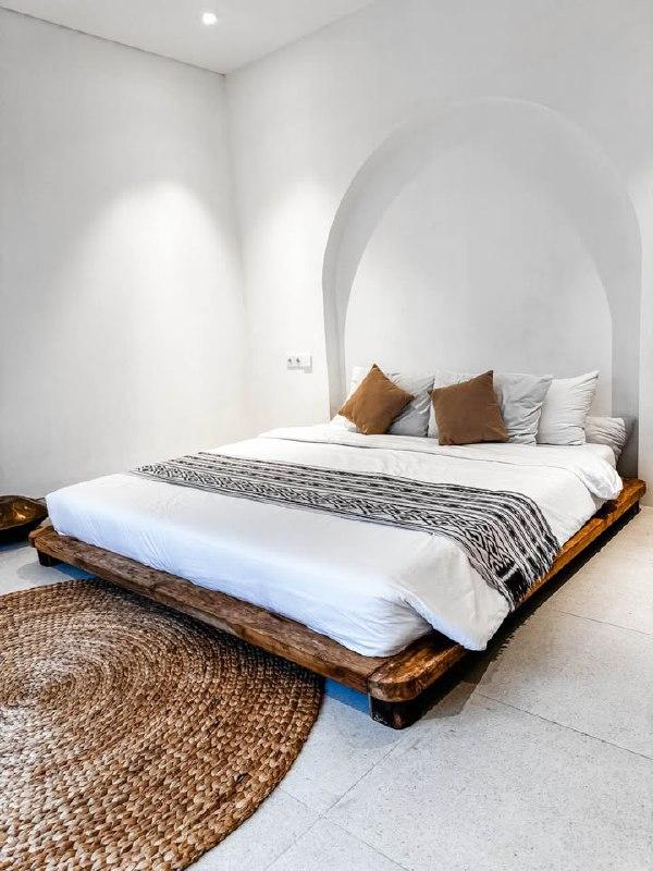 Modern Newly Built Villa in Berawa Canggu Offering 3 Bedrooms and Private Pool for Yearly Rent - [13]
