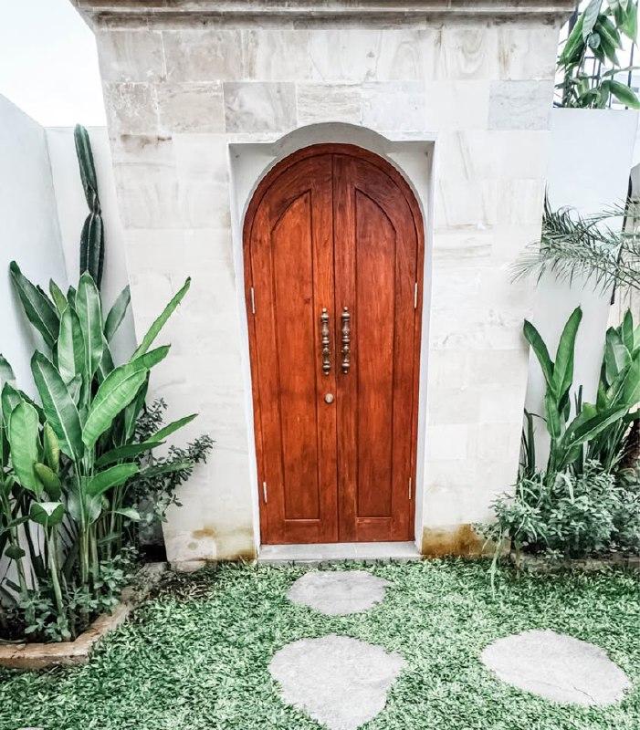 Modern Newly Built Villa in Berawa Canggu Offering 3 Bedrooms and Private Pool for Yearly Rent - [18]