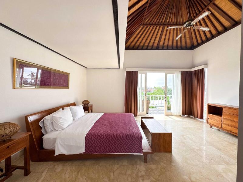 Tropical 4 Bedroom Villa in Kayu Tulang Canggu for Monthly and Yearly Rental - [10]