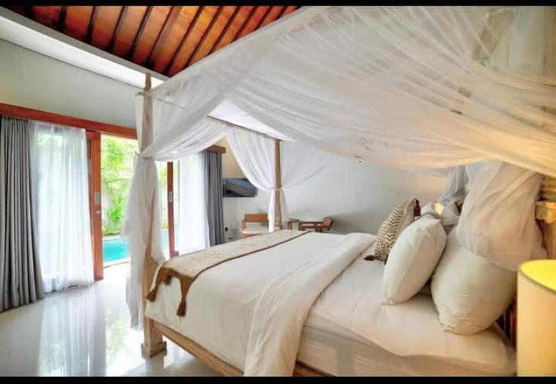Stylish Furnished 2 Bedroom Villa In The Heart Of Seminyak For Yearly Rental - [3]