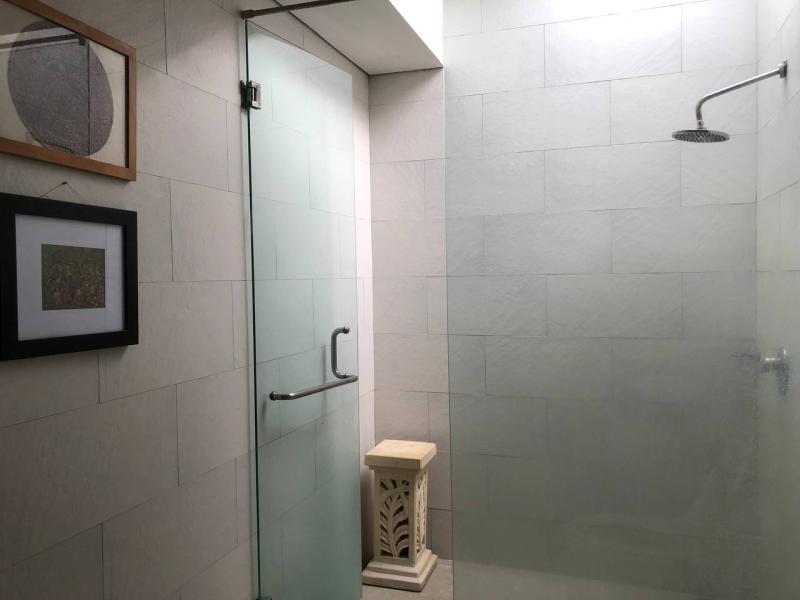 Beautiful Villa With Rooftop Views And Comfortable Living In Padonan - [18]