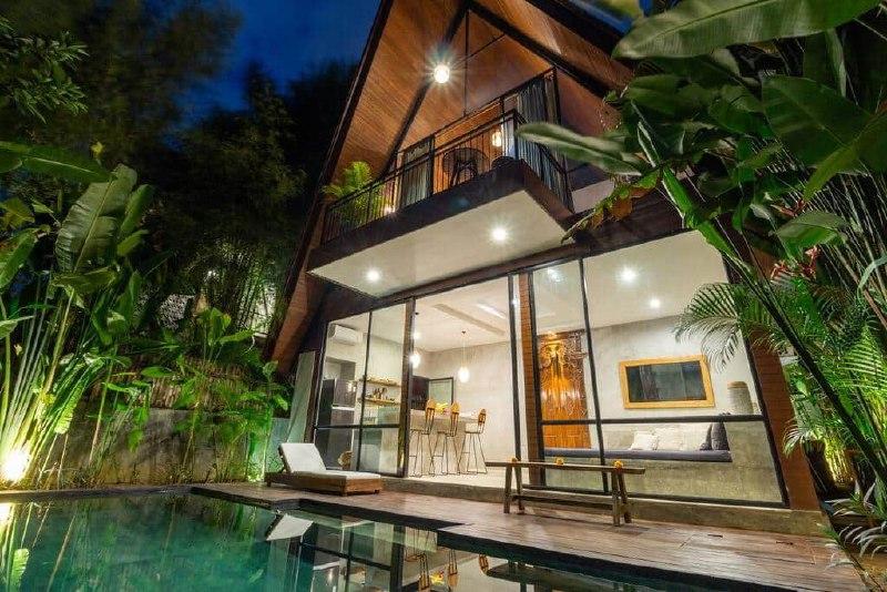 A Cozy Rustic Villa With A Tropical Garden And Private Pool In Pererenan Bali Is Available For Rent - [4]