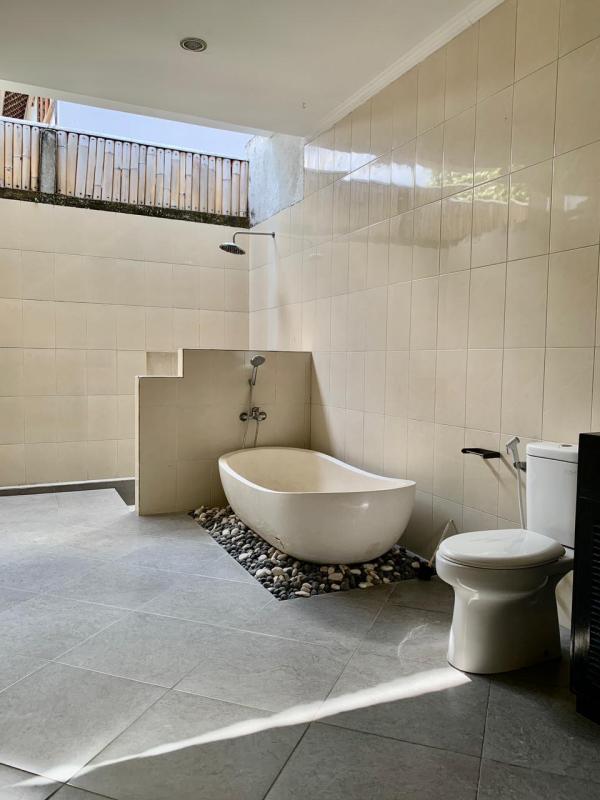 10 Year Leasehold Villa for Sale in Umalas Bali Near Seminyak and Canggu - [12]