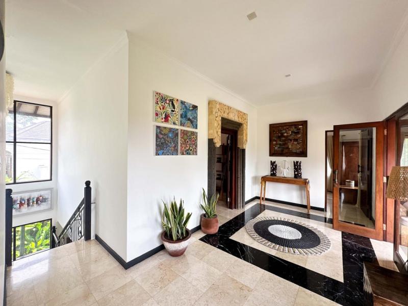 Private 5 Bedroom Villa for Rent in Kayu Tulang Canggu Near Batu Bolong Beach - [14]