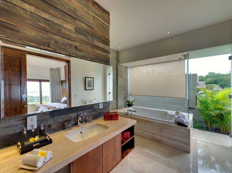 Luxury Ocean View Freehold Villa for Sale in Jimbaran Bali - [14]