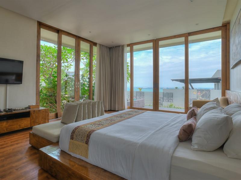 Luxury Ocean View Freehold Villa for Sale in Jimbaran Bali - [15]