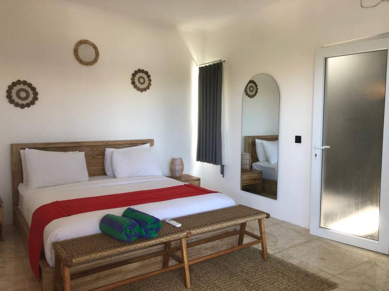 Modern Private Villa for Rent in Tumbak Bayuh Bali with Garden and Pool - [3]