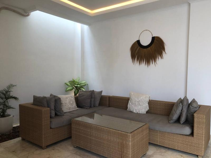 Modern Private Villa for Rent in Tumbak Bayuh Bali with Garden and Pool - [15]
