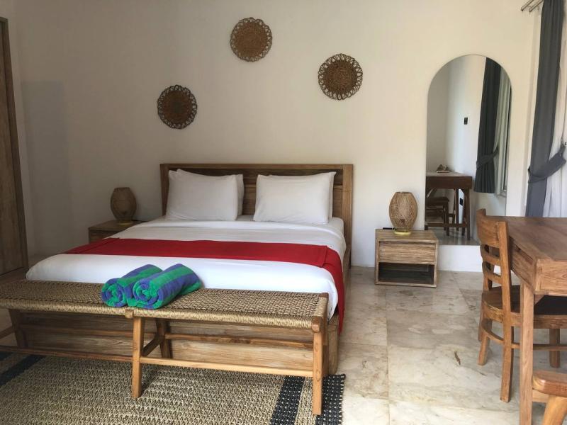 Modern Private Villa for Rent in Tumbak Bayuh Bali with Garden and Pool - [26]