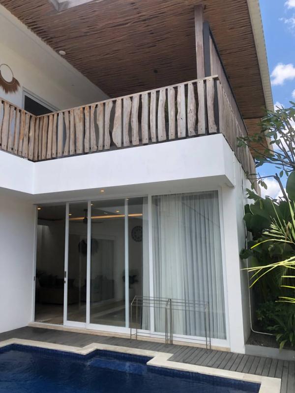 Modern Private Villa for Rent in Tumbak Bayuh Bali with Garden and Pool - [27]