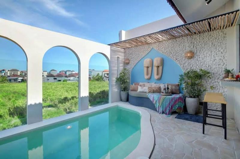 Spacious Two Bedroom Villa for Rent in Buduk Ten Minutes from Canggu - [5]