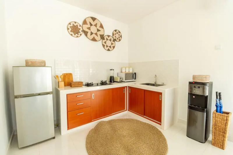 Bohemian Modern 2 Bedroom Villa for Rent in Padonan Canggu with Private Pool - [11]