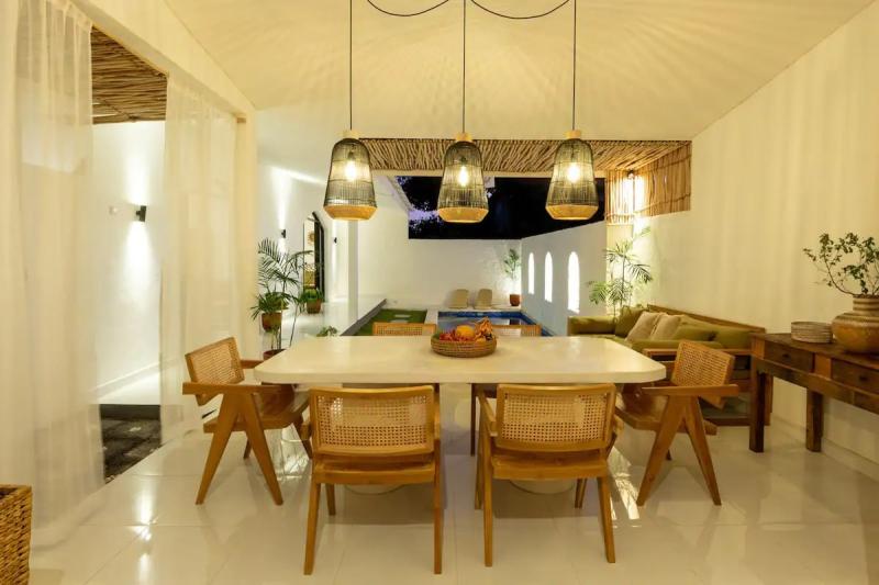 Bohemian Modern 2 Bedroom Villa for Rent in Padonan Canggu with Private Pool - [12]