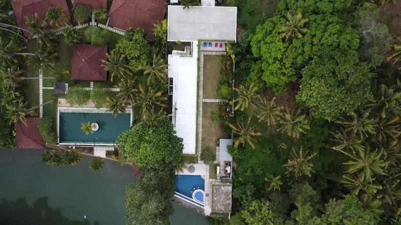 Luxury Villa for Sale in Selemadeg Tabanan with River and Jungle View - [9]
