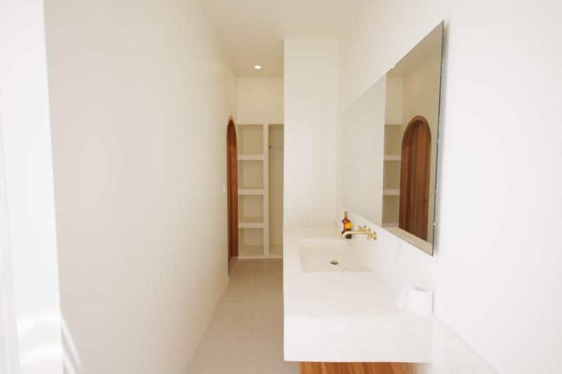 Villa for Rent 3 Bedroom Mediterranean Style in Padonan, Canggu, Bali - [1]