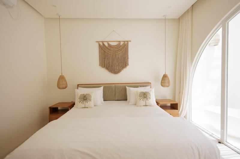 Villa for Rent 3 Bedroom Mediterranean Style in Padonan, Canggu, Bali - [9]