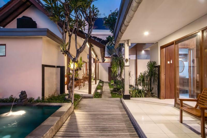 Villa for Rent Yearly with 3 Bedrooms Near Berawa Beach  - [3]