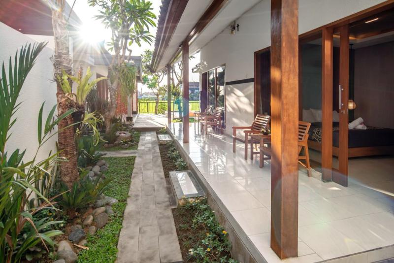 Villa for Rent Yearly with 3 Bedrooms Near Berawa Beach  - [4]