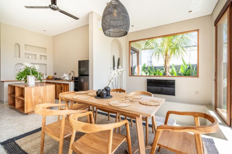 Cozy Villa for Monthly Rent in Tumbak Bayuh with Stunning Rice Field Views - [4]
