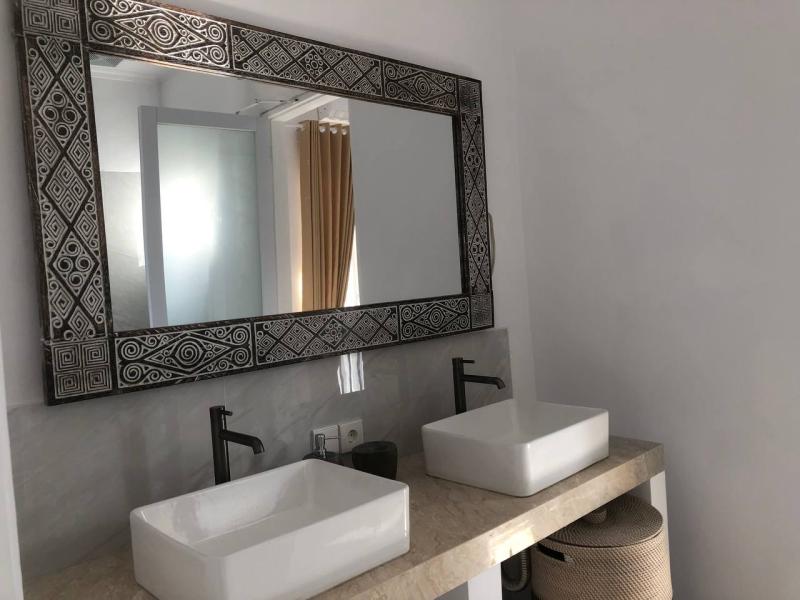 Brand New 3 Bedroom Villa for Yearly or Monthly Rent in Padonan Canggu - [15]