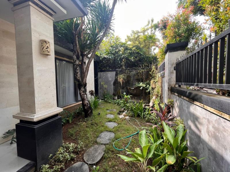 Villa for Sale in Babakan Canggu with Private Pool and Spacious Land - [8]